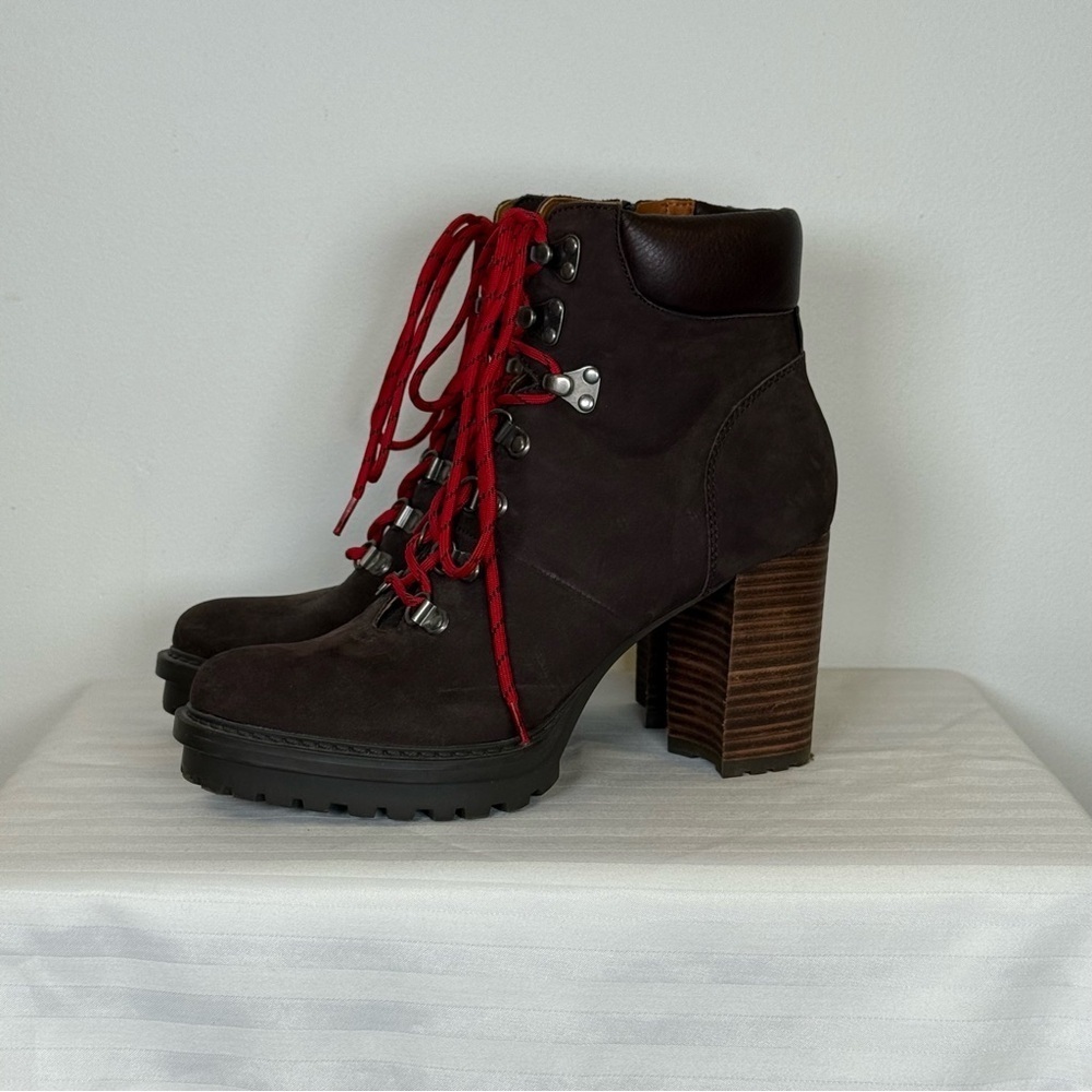 Lucky Brand ‘Bradli’ Boots In Brown Nubuck Leather Red Laces Women’s Size 9M